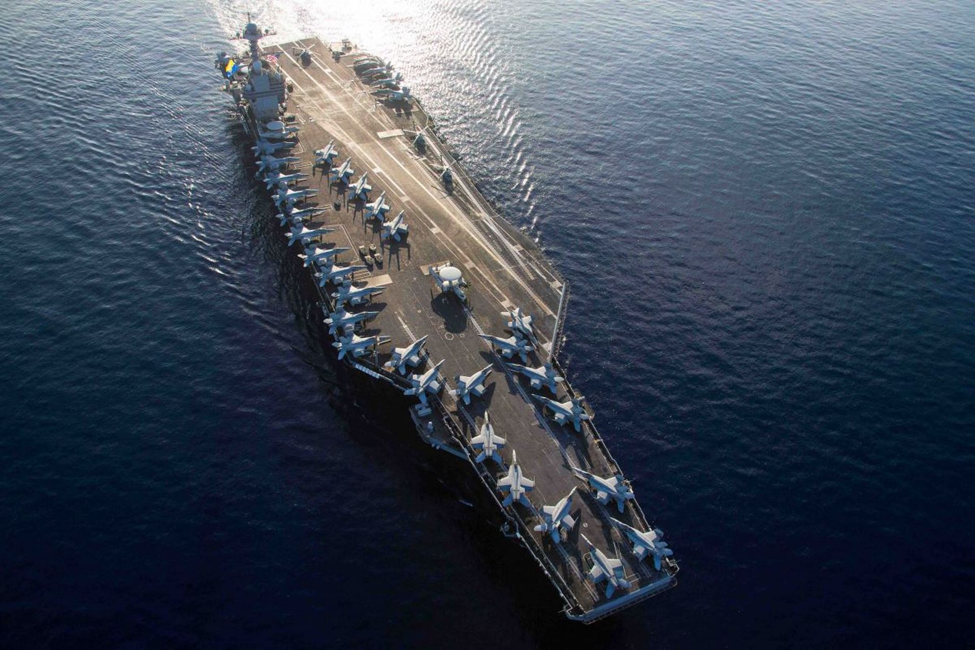 福特號(hào)航空母艦戰(zhàn)斗群，新時(shí)代的海上霸主，福特號(hào)航空母艦戰(zhàn)斗群，新時(shí)代海上霸主之典范