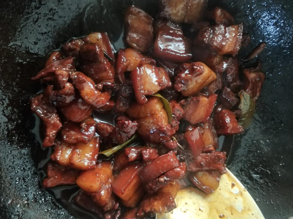 家庭紅燒肉的簡單做法，家庭紅燒肉的簡易制作法