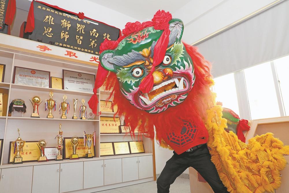 泉州劍獅，傳統(tǒng)工藝與現(xiàn)代魅力的融合，泉州劍獅，傳統(tǒng)工藝與現(xiàn)代魅力的完美融合