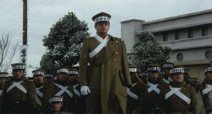 海軍與陸軍待遇區(qū)別之探討，海軍與陸軍待遇差異探討，解析待遇差異的背后原因與影響