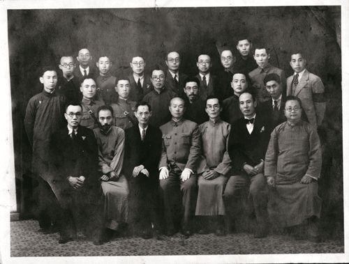 探索中國海軍力量的壯麗篇章，昆明艦圖片紀(jì)實，中國海軍力量探索之旅，昆明艦壯麗紀(jì)實圖片