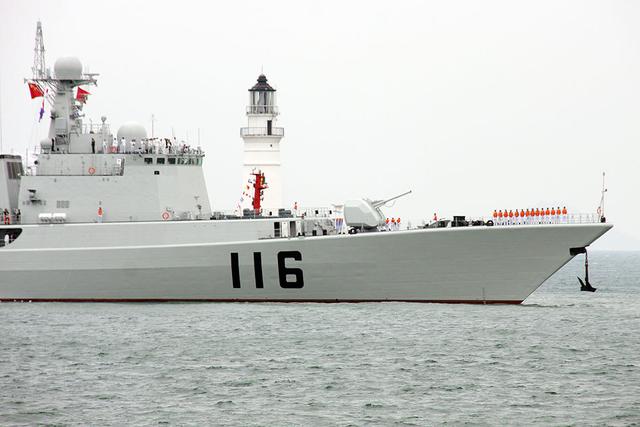 揭秘中國海軍的驕傲，揭秘中國海軍首艘航母——遼寧艦——中國海軍的驕傲（關(guān)鍵詞，中國海軍、遼寧艦、航母、艦艇），中國海軍的榮光，遼寧艦——首艘航母的震撼揭秘
