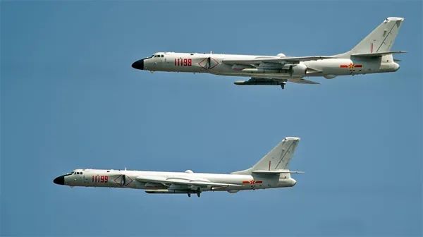 轟-6改進(jìn)型，空中巨龍的嶄新姿態(tài)，轟-6改進(jìn)型，空中巨龍的全新姿態(tài)