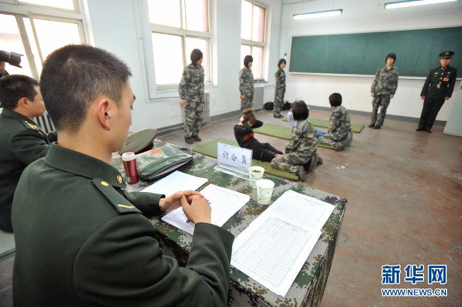 女兵入伍體能測試，挑戰(zhàn)與突破，女兵入伍體能測試，挑戰(zhàn)與突破之路