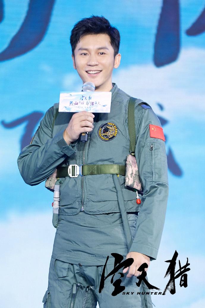 中國空軍現役幾種機型，力量與技術的完美結合，中國空軍現役機型概覽，力量與技術的巔峰結合