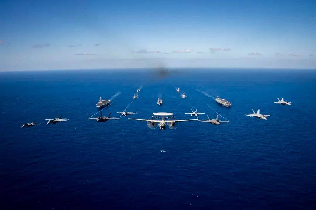 針對(duì)海外軍事的新聞，全球軍事動(dòng)態(tài)深度解析，全球軍事動(dòng)態(tài)深度解析，海外軍事新聞聚焦時(shí)刻
