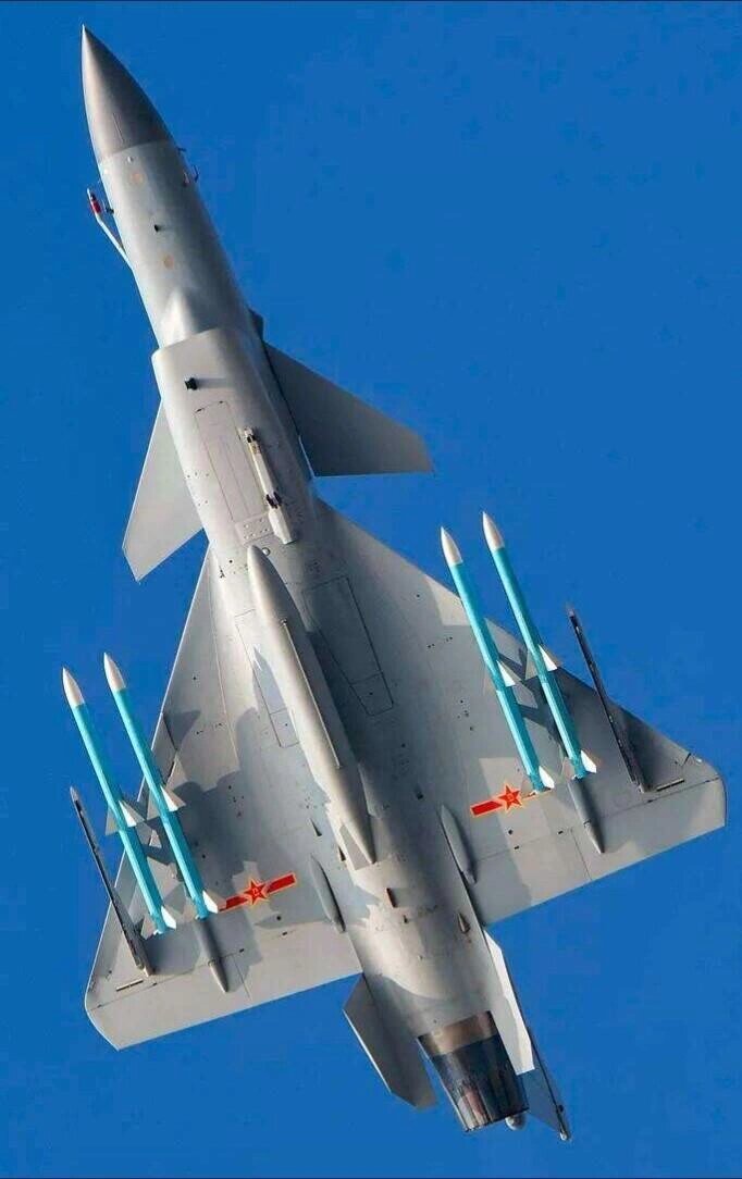 殲-10戰(zhàn)斗機(jī)性能簡介，殲-10戰(zhàn)斗機(jī)性能概覽