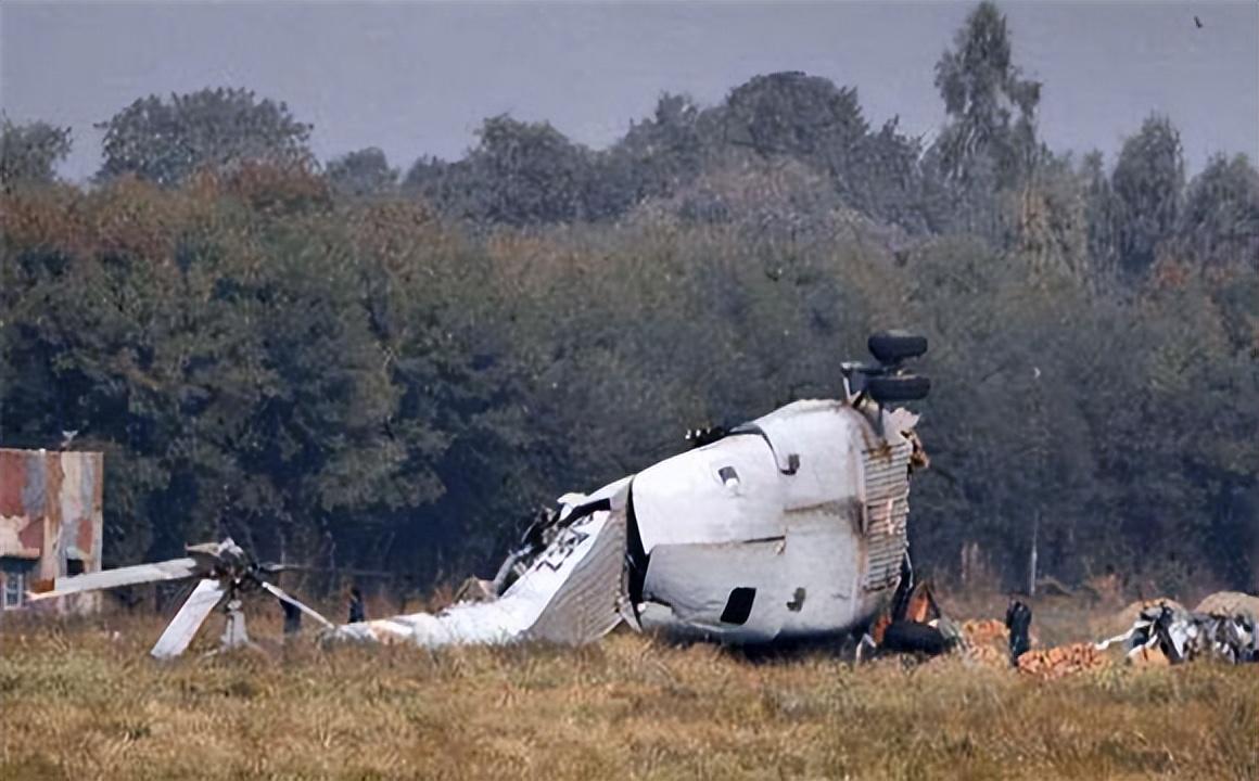 空軍一號飛機墜毀事件深度解析，空軍一號墜機事件深度剖析