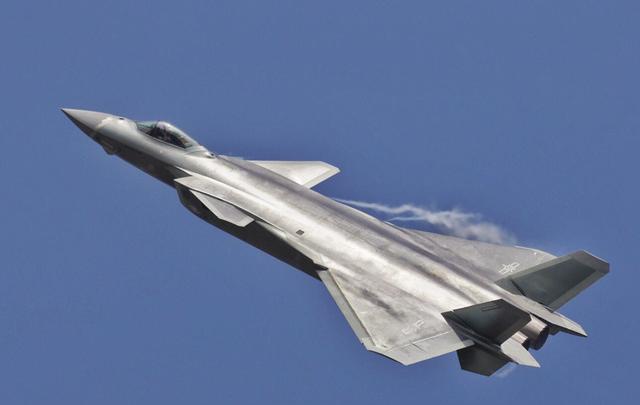 殲-20戰(zhàn)斗機(jī)的研發(fā)歷程及其歷史背景，殲-20戰(zhàn)斗機(jī)的研發(fā)歷程與歷史背景探究