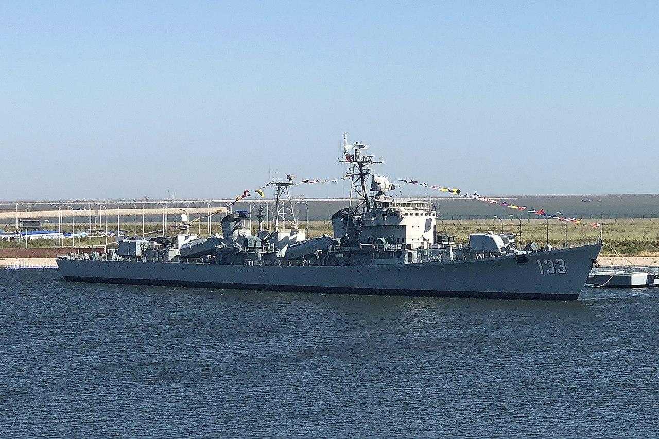 探究中國海軍新一代主力戰(zhàn)艦，052C型驅(qū)逐艦的動力系統(tǒng)，中國海軍新一代主力戰(zhàn)艦，揭秘052C型驅(qū)逐艦動力系統(tǒng)