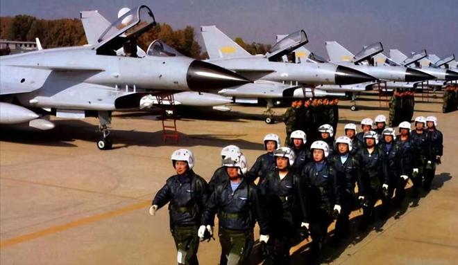 中國(guó)空軍招飛遭遇網(wǎng)絡(luò)故障，挑戰(zhàn)與應(yīng)對(duì)，中國(guó)空軍招飛網(wǎng)絡(luò)故障挑戰(zhàn)與應(yīng)對(duì)策略