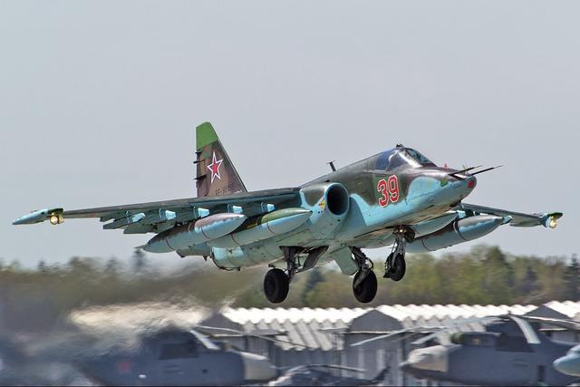 A-10攻擊機(jī)火力表現(xiàn)，空中力量的銳利之劍，A-10攻擊機(jī)，空中力量的銳利之劍之火力展示