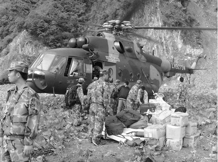 汶川米-171直升機(jī)撞山事件深度解析，汶川米-171直升機(jī)撞山事件深度剖析