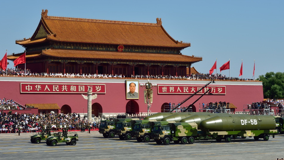 盛大的閱兵儀式，回顧中國在2015年的壯麗畫卷，中國盛大閱兵儀式，回顧2015年的壯麗畫卷