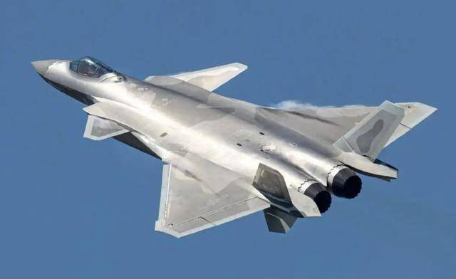 殲-16戰(zhàn)斗機最高升限的探索與解析，殲-16戰(zhàn)斗機最高升限的探索與揭秘