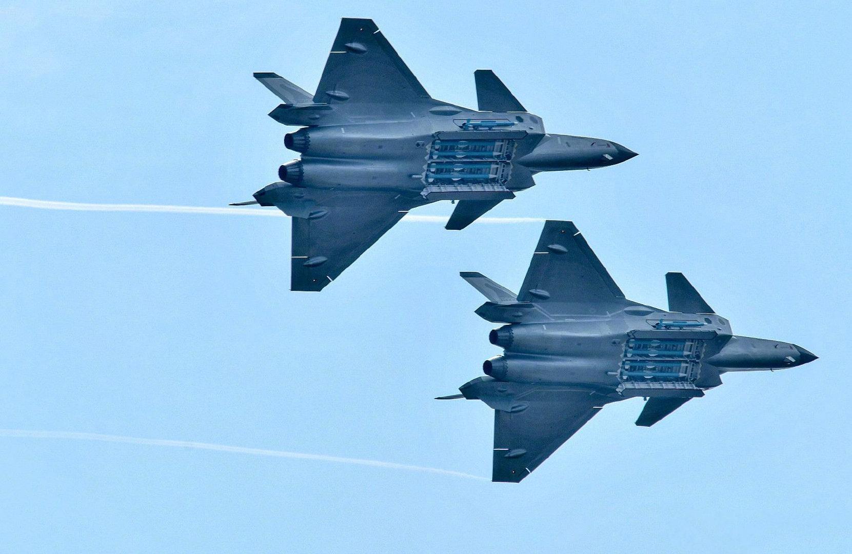 現(xiàn)代兵器之殲-20，隱形戰(zhàn)機(jī)的卓越性能與未來(lái)展望，現(xiàn)代兵器之殲-20，隱形戰(zhàn)機(jī)的卓越性能及未來(lái)展望