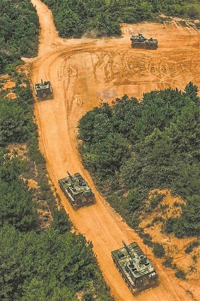 陸軍壁紙圖片大全圖，展現(xiàn)榮耀與力量，陸軍榮耀與力量，壁紙圖片大全圖展示