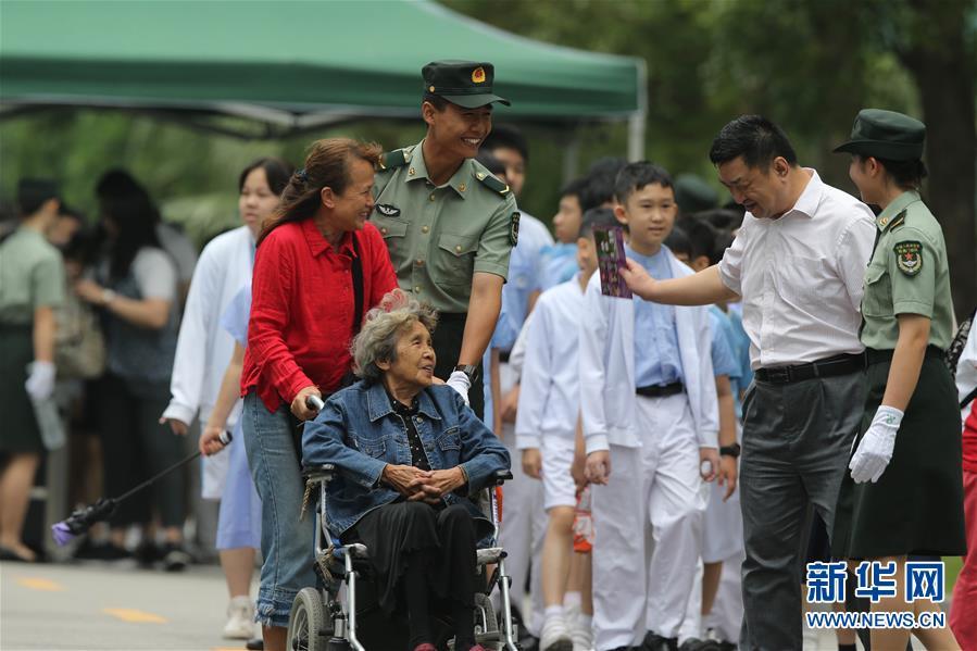 中國人民解放軍軍旗