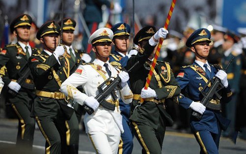 閱兵隊形排列方法，策略、歷史與未來展望，閱兵隊形，策略、歷史演變與未來展望