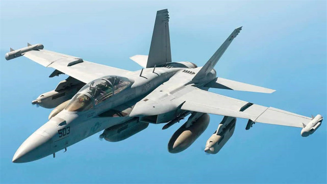 殲-16艦載機(jī)的卓越水平，技術(shù)突破與作戰(zhàn)能力的飛躍，殲-16艦載機(jī)技術(shù)突破與作戰(zhàn)能力飛躍