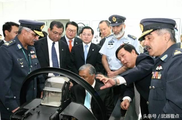 梟龍01號原型機(jī)，揭示中國航空工業(yè)的輝煌成就，梟龍01號原型機(jī)，中國航空工業(yè)的輝煌里程碑